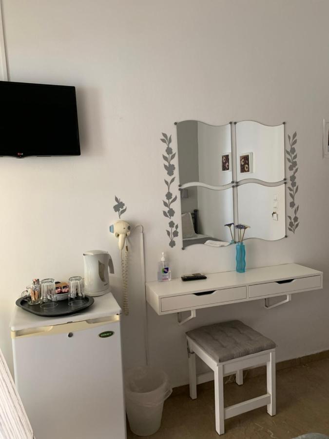 Guesthouse Corali Hydra  Exteriör bild