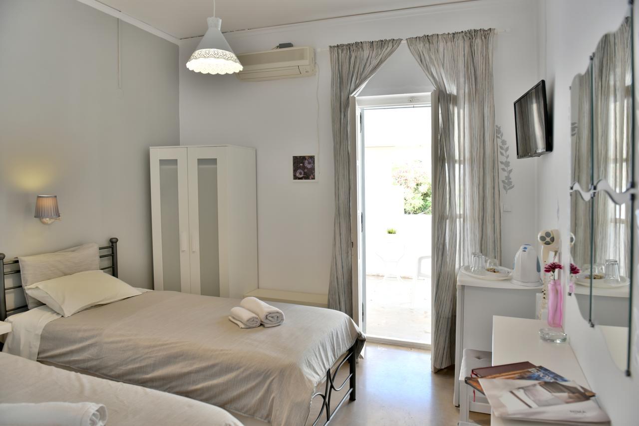 Guesthouse Corali Hydra  Exteriör bild
